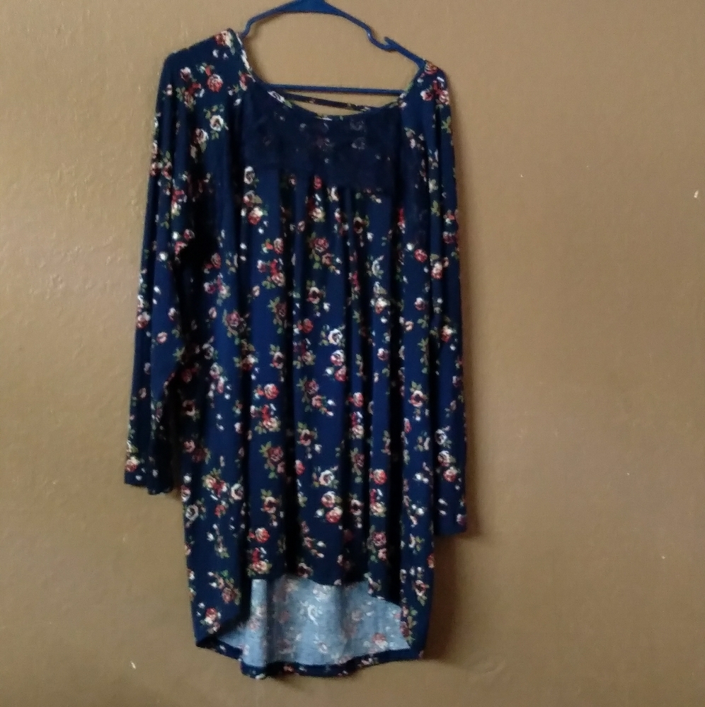 Navy Floral Lace Detail Tunic-Women the tag is sti